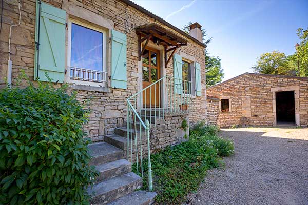 The façade and entrance of the house